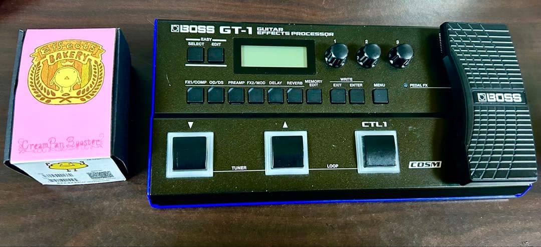 BOSS GT-1 マルチエフェクター(おまけ付き)