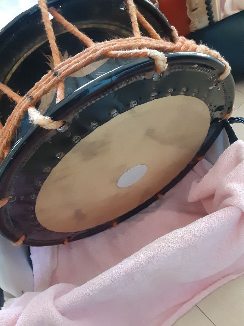 和太鼓 黒色 鶴模様 直径約30cm - メルカリ
