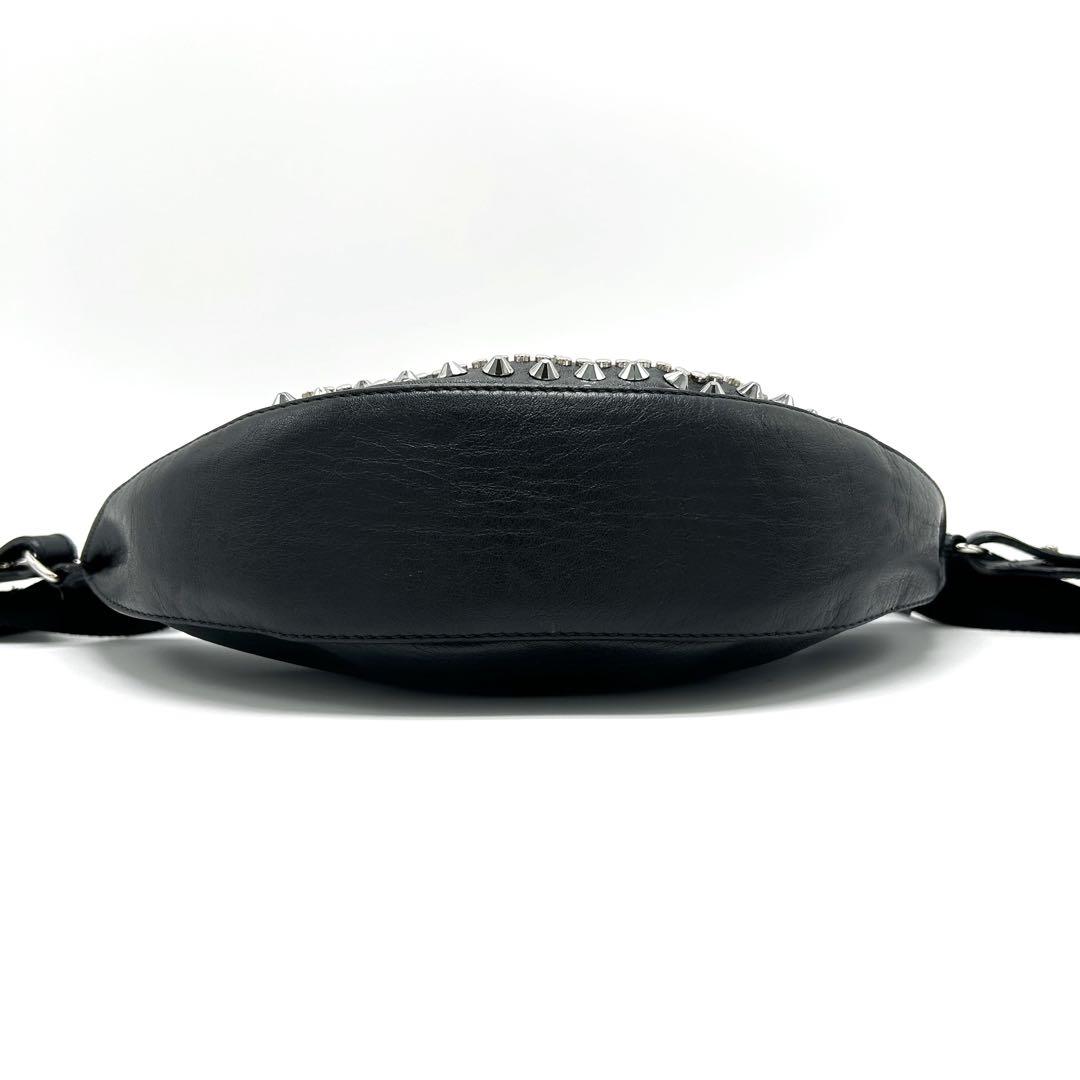 極美品 ジミーチュウ ボディバッグ スタッズ JCロゴ レザー 三日月