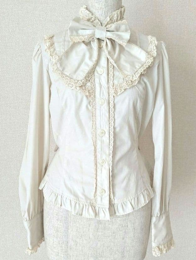 s*h様 Innocent Would スタンドカラーリボンブラウス