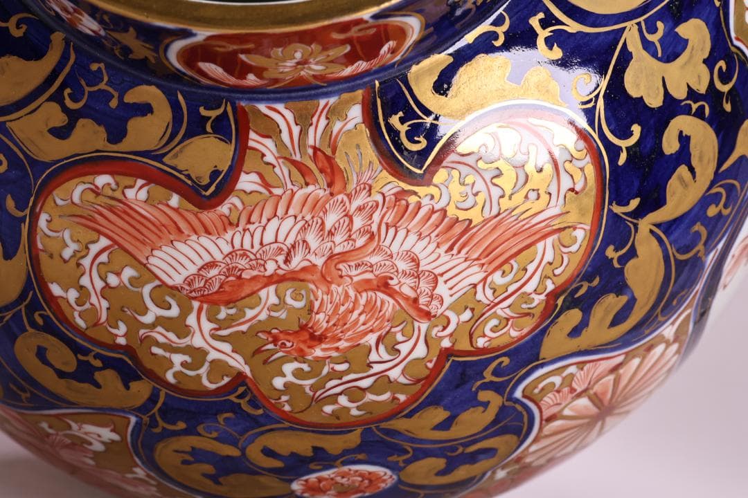 古伊万里 大明成化年製銘 牡丹唐獅子図 大壺 金彩 獅子摘蓋 54㎝ BJ179