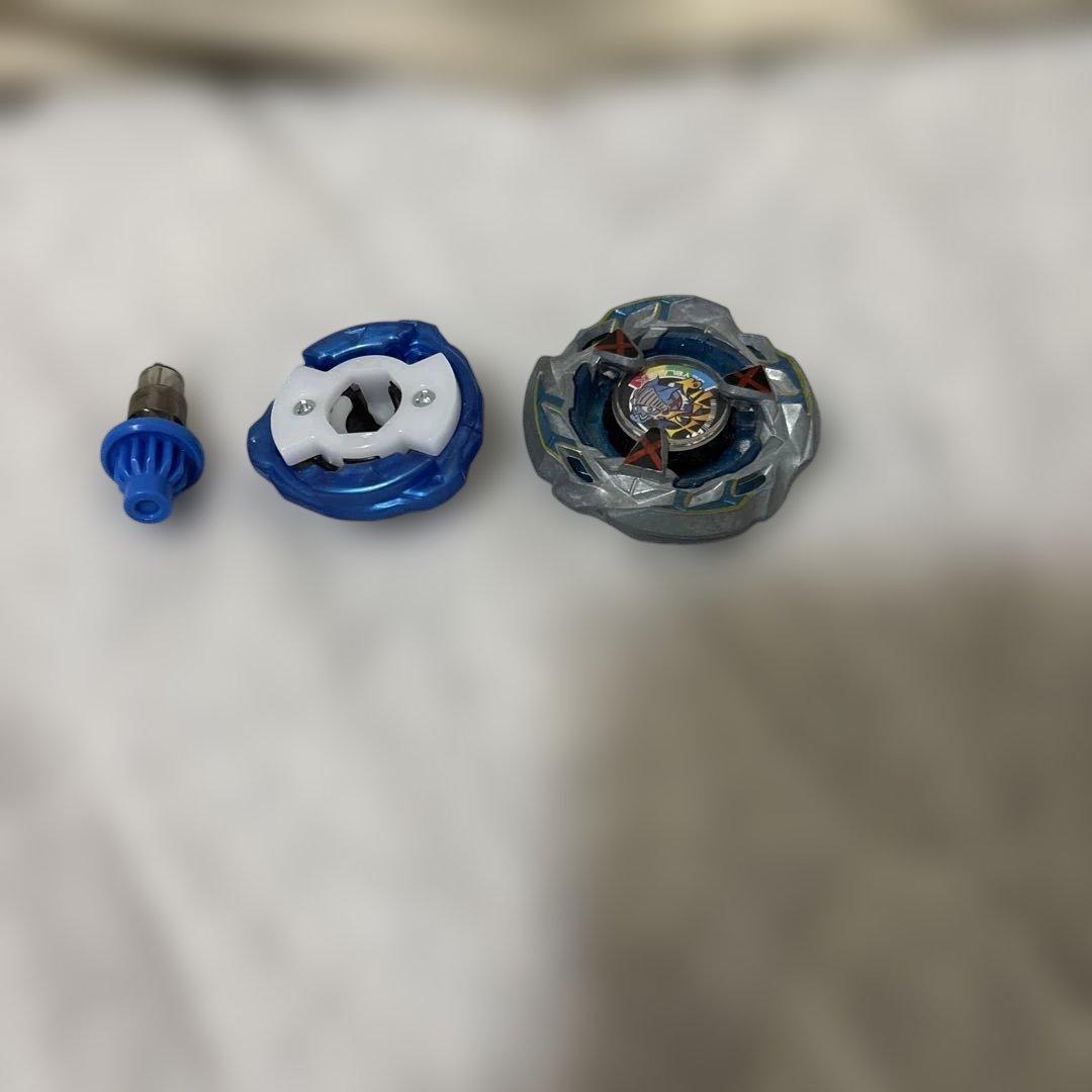 超美品応募者限定ベイブレード