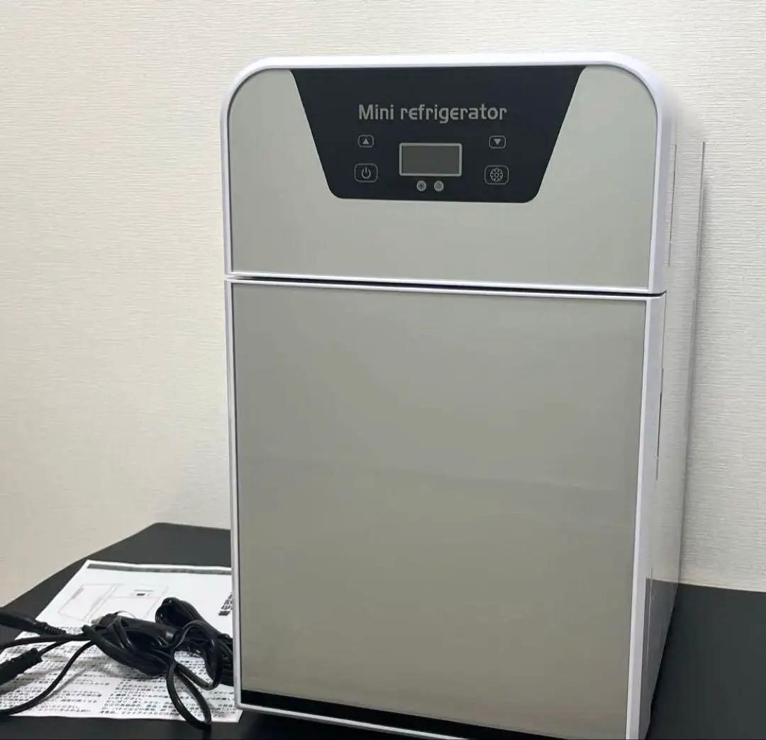 【保温可】ミニ冷蔵庫 22L 軽量 持ち手付き 持ち運び楽々 静音 車内 送料込