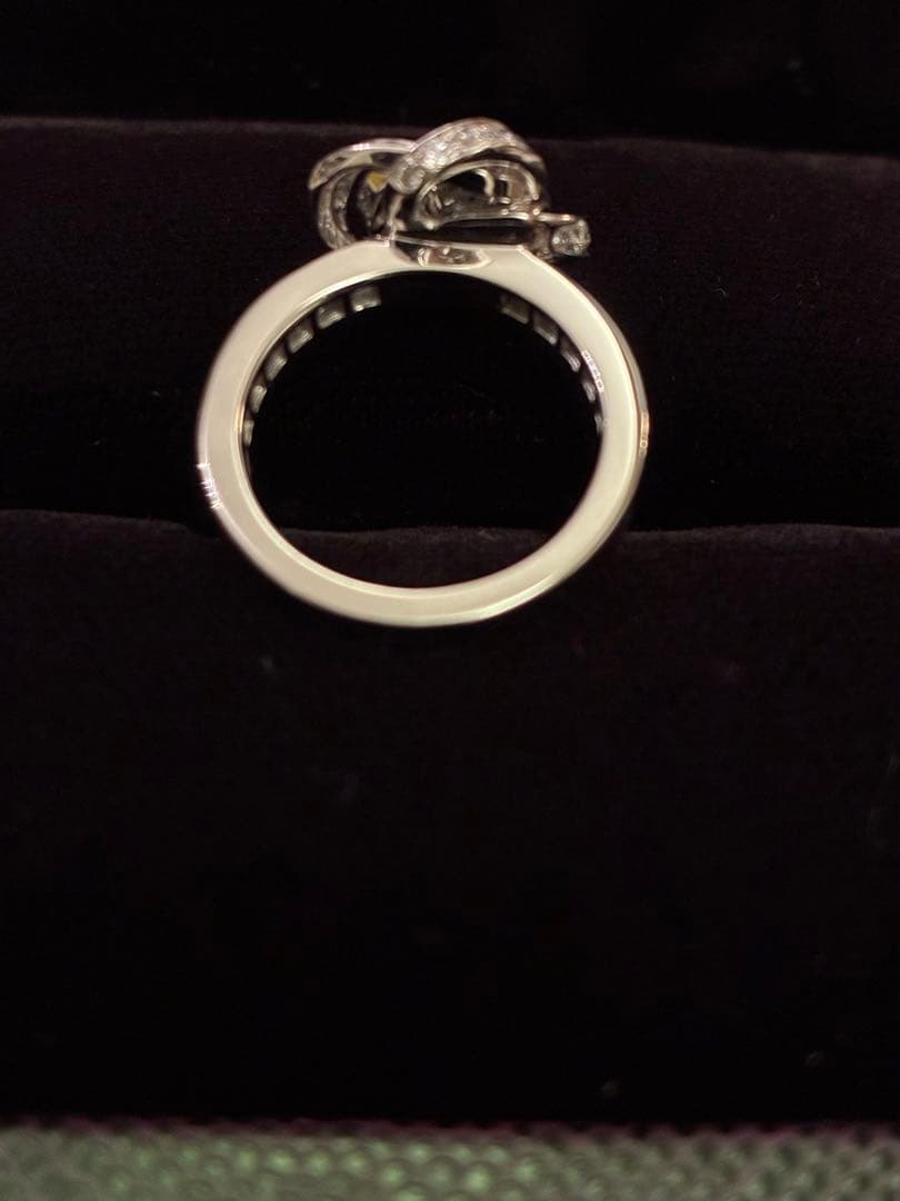 ブシュロン　ピヴォワンヌ　リング　0.2ct 46号　美品