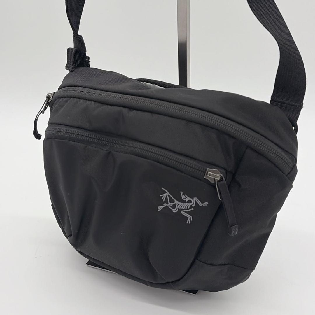 廃盤品 ARC’TERYX MANTIS2 ボディバッグ ショルダー ブラック