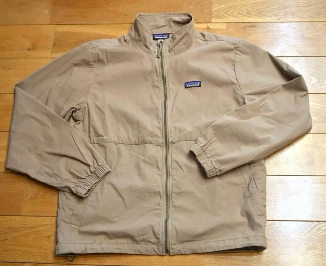 patagonia ノマダージャケット M 2024年モデル パタゴニア」24年春夏展示会に服好きモデルが潜入！「環境配慮への徹底