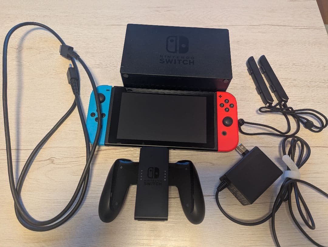 Nintendo Switch 本体 青/赤 Joy-Con SDカード付き Nintendo Switch Console, Neon Blue and Neon Red Joy Con Bundle, JP