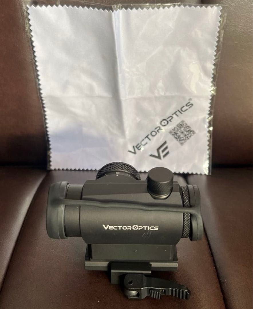 VECTOR OPTICS 光学サイト クリーニングクロス付き　未使用品