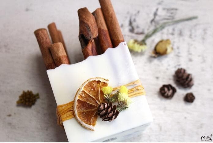 数量限定販売　大特価！！線ハンシナモンキャンドル_（リラックス）