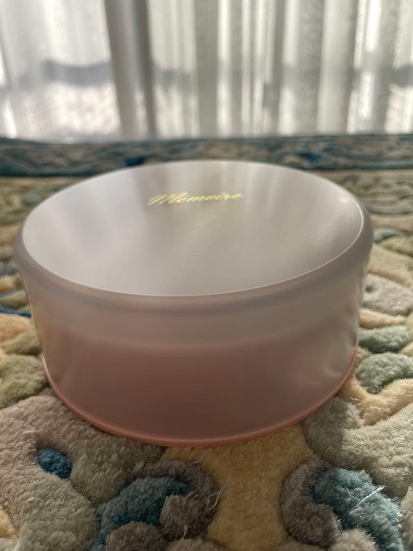 資生堂メモアール　パウダー 〈販売終了〉新品、未使用品