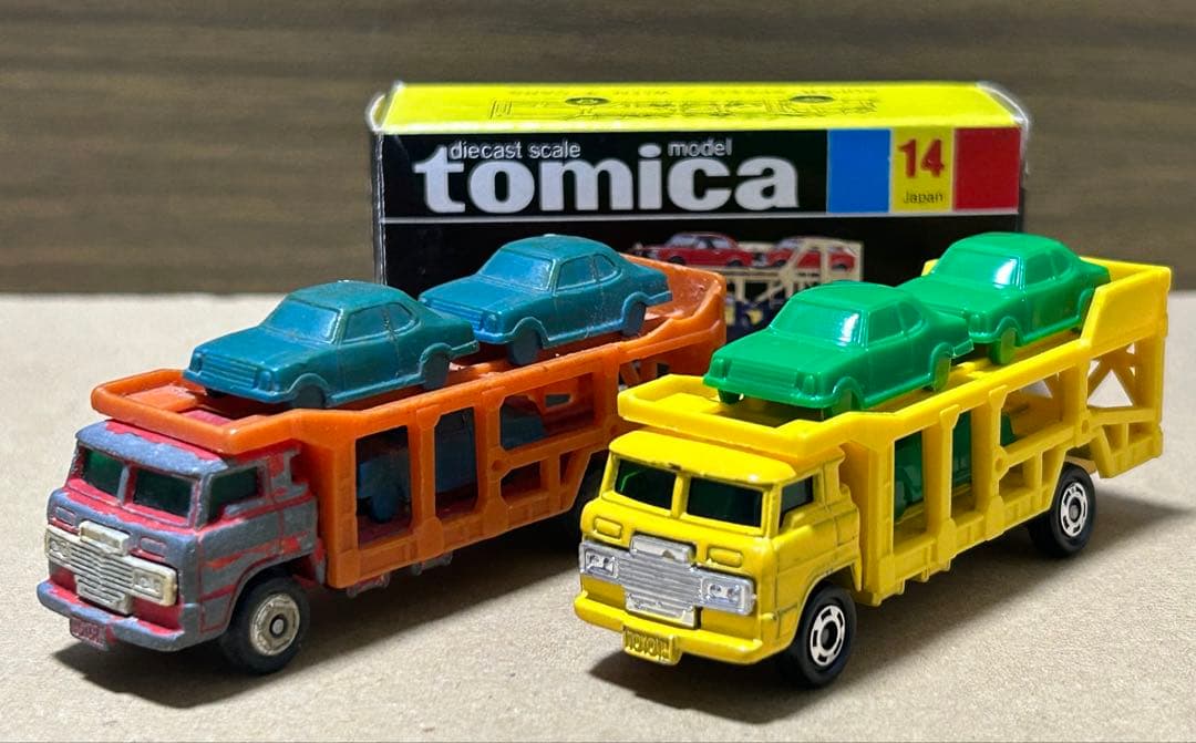 日本製 トミカ トヨタ カートランスポーター 黒箱トミカ No14 トヨタ ディーゼル カートランスポーター 日本製