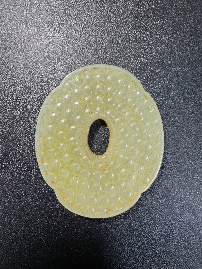 漢時代 和田玉 玉璧 凸彫紋様 古玉 中国古美術 時代物 極細工 旧家
