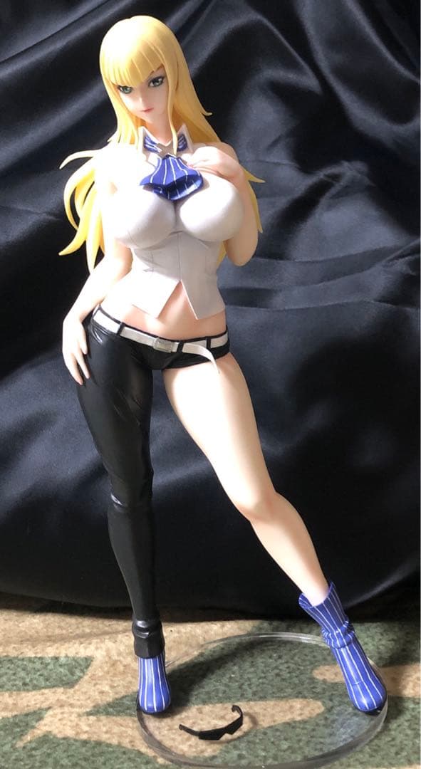 ガンダム 1/7 レディ・カワグチ ガレージキット 完成品 ガレキ