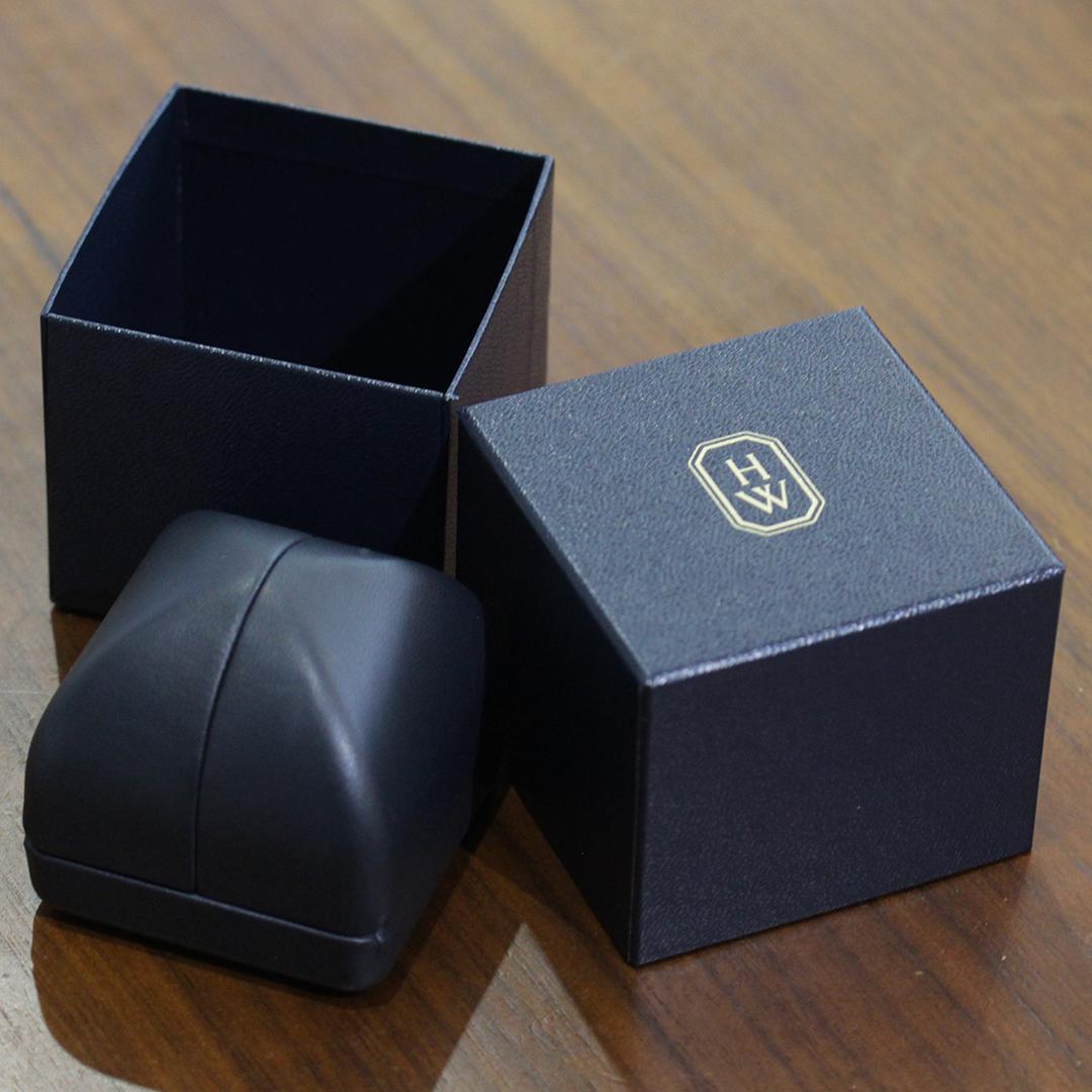 ハリーウィンストン ペア箱 空箱 指輪 HW HARRY WINSTON E04 - メルカリ