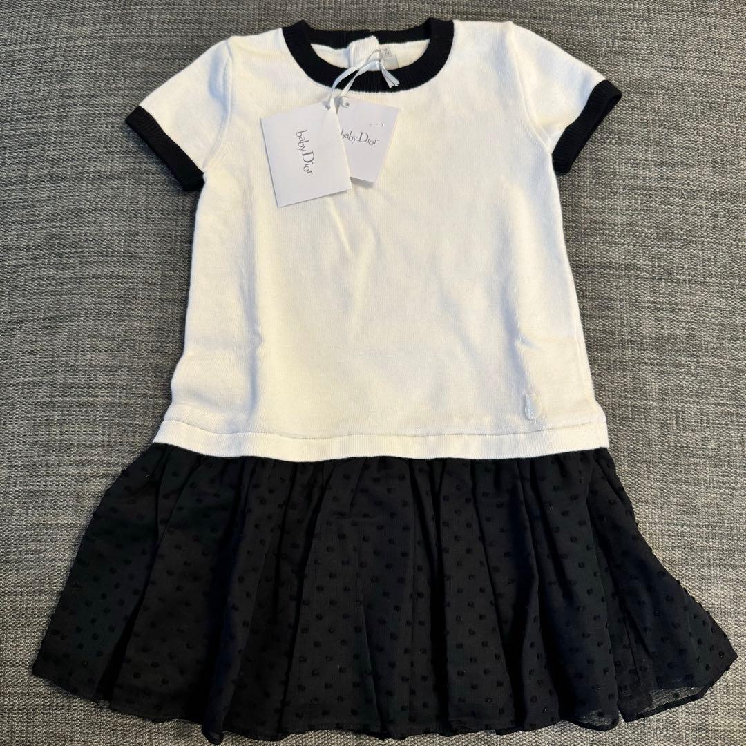 【新品未使用タグ付き】babyDior ワンピース 24M ワンピース 「滝沢眞規子さん着用/一部店舗限定/洗える」ニットコンビ