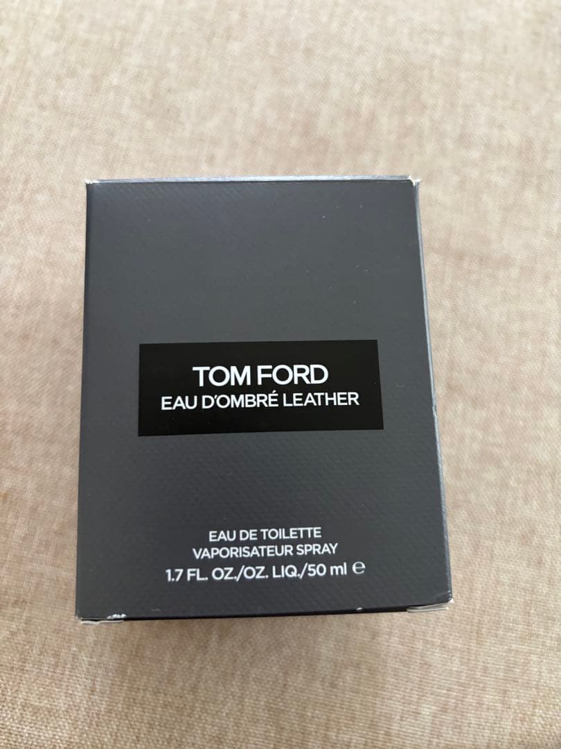 トム フォードオードオンブレレザー オードトワレスプレイ