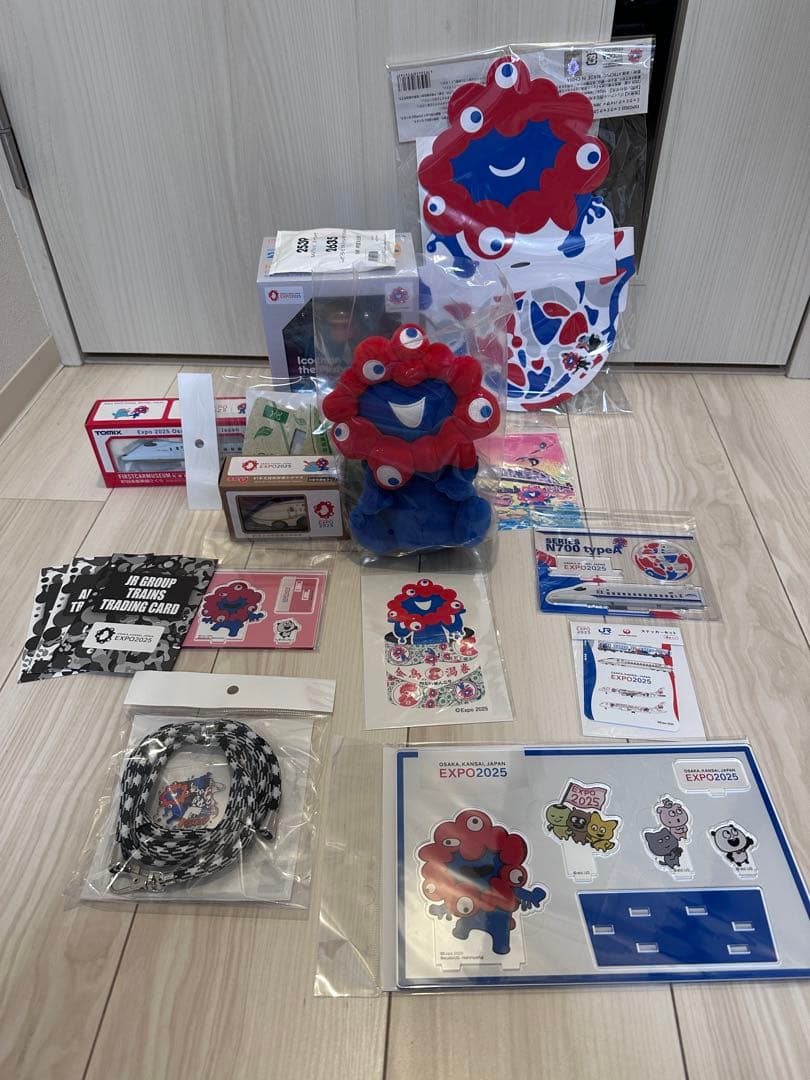 カ*イ様 ミャクミャク お手玉風ぬいぐるみ 福袋