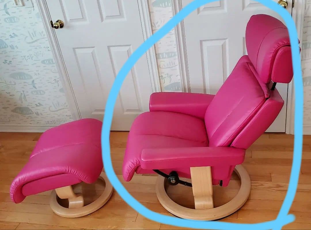 AZさま★（送料込）ストレスレスチェア本体　マジック　ラズベリーカラー