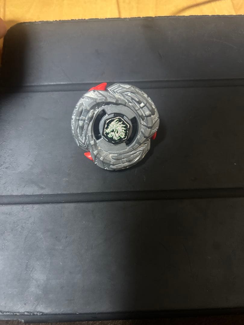 ち*ん様 メタルファイトベイブレード　エルドラゴガーディアン 美品 メタルファイト ベイブレード エルドラゴガーディアン ランチャー