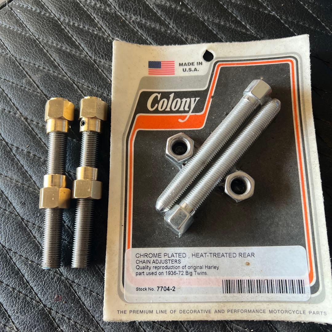 sshh1111さま専用　リヤチェーンアジャスター 右の商品は比較用です。