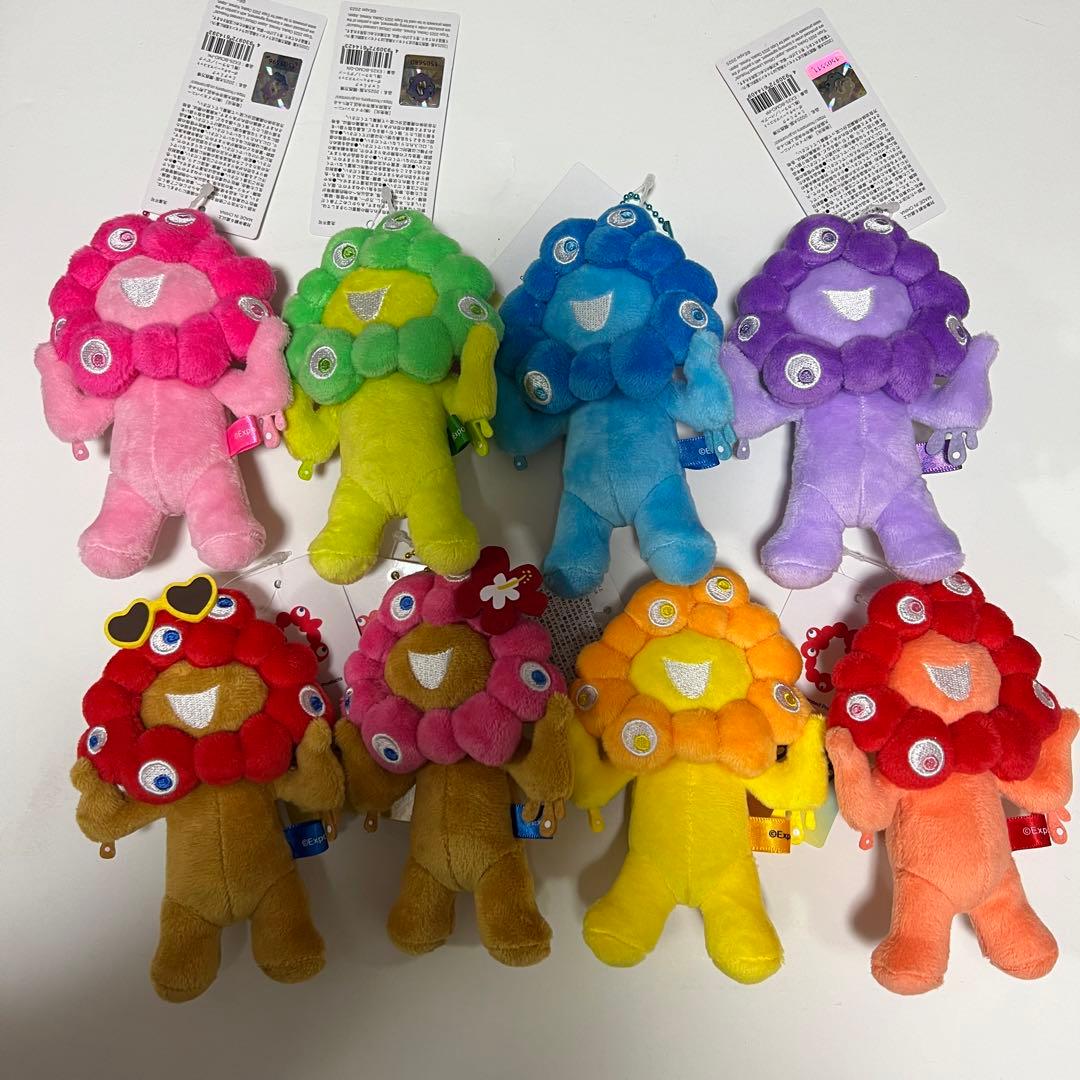 8種 コンプリート 推しカラー 日焼け ミャクミャク ボールチェーンマスコット