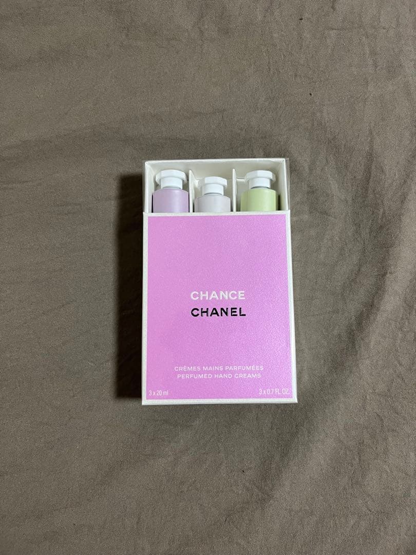 CHANEL ハンドクリーム 3本セット‼️CHANELの箱つけれます
