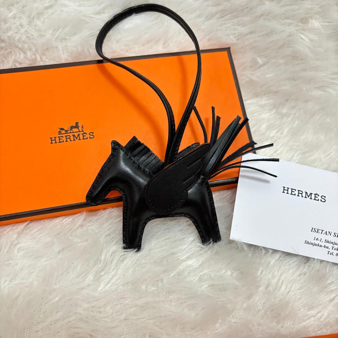 エルメス ロデオ ペガサス チャ一ム PM