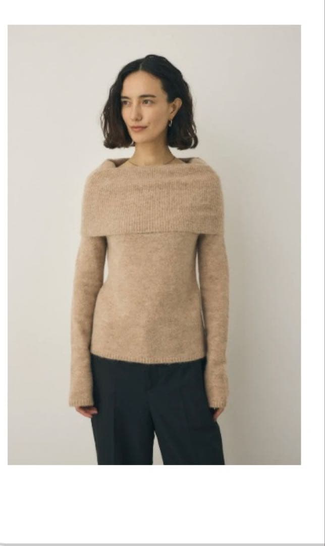 M_ オフタートルトップス