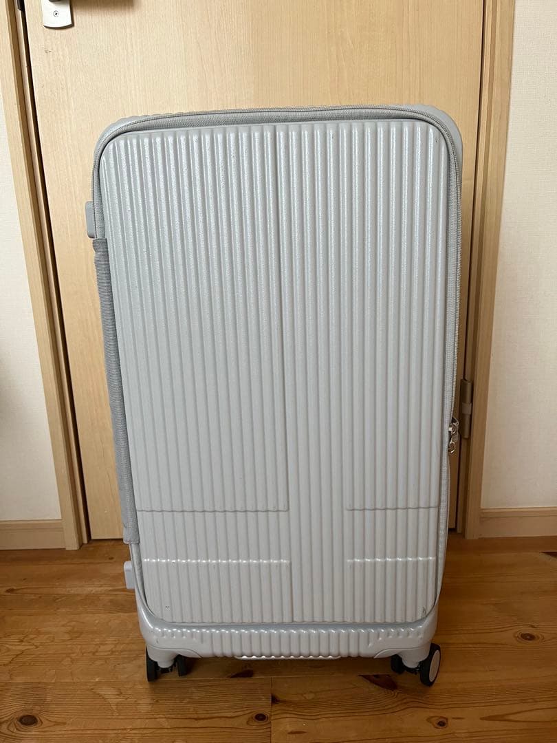 イノベーター スーツケース 75L ストーン イノベーター スーツケース 75L INV650DOR TSAロック 軽量 ドアタイプ