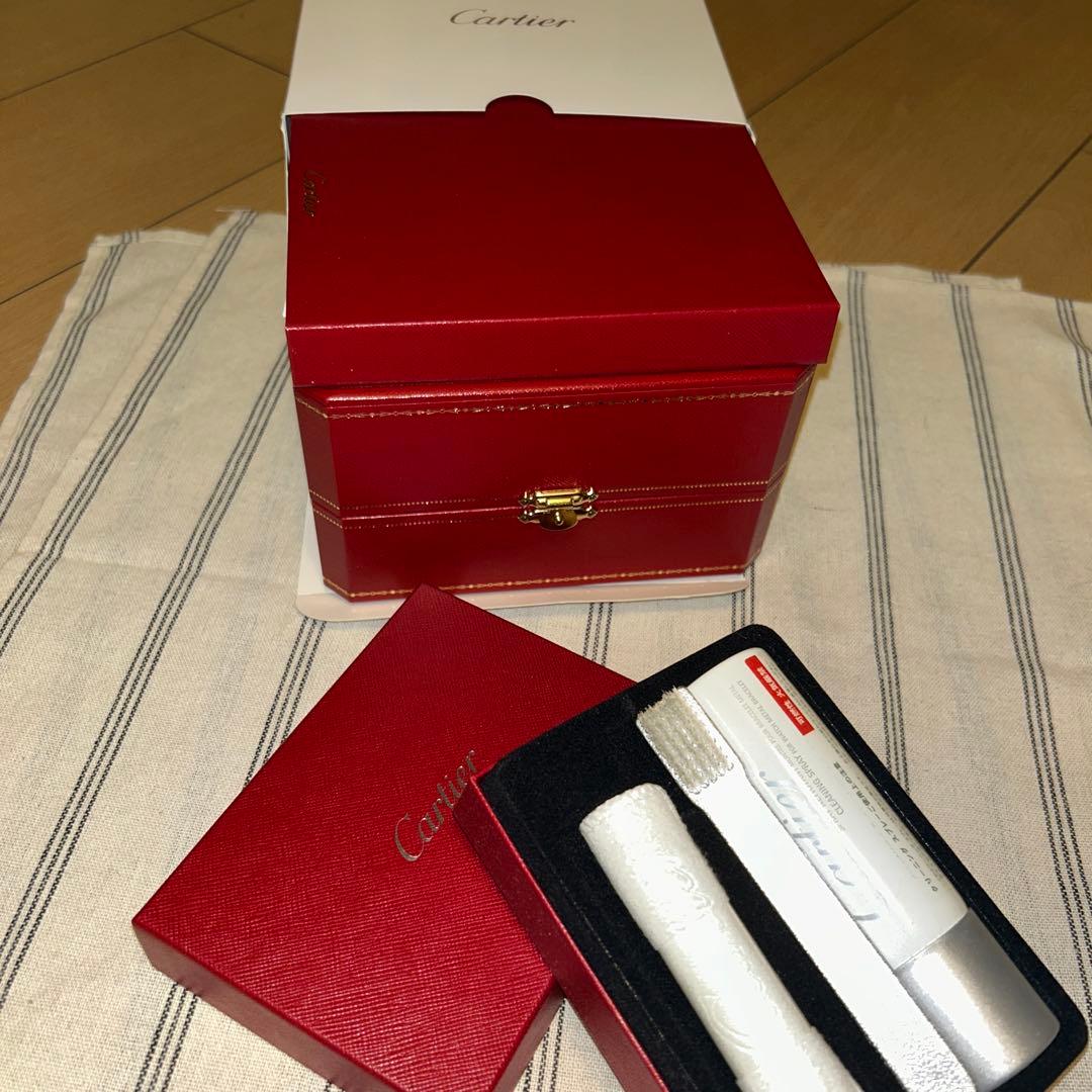 カルティエ 時計　箱　ボックス　クリーニングキット