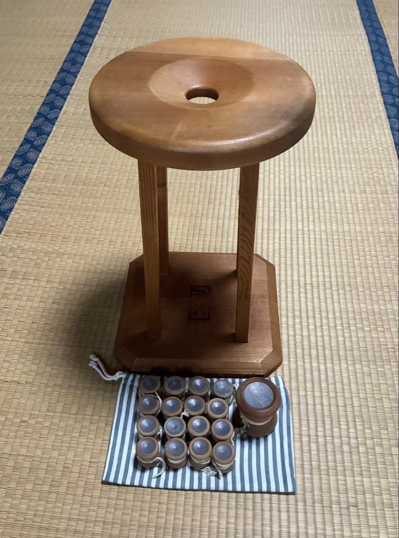 組紐用　丸組み台　組玉、おもりセット売り レンタル3週間21泊22日 組紐 丸台セット 組玉 錘 組み紐 : マリヤ手芸