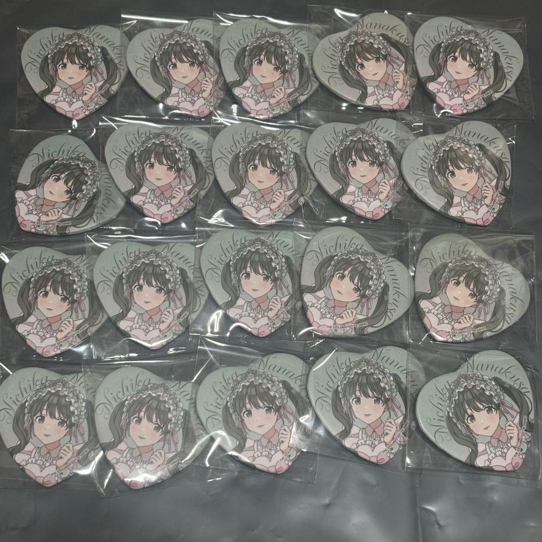 七草にちか ハート缶バッジ 20点まとめ売り - メルカリ