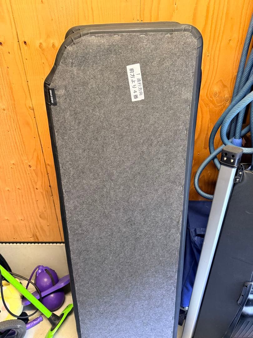 ハイエース　ベット　フレーム付き