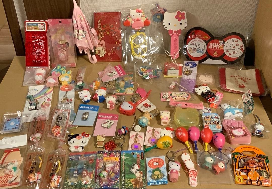 ハローキティ ストラップ　キーホルダー　いろいろまとめ売り　雑貨NO.8