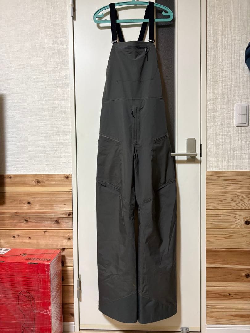 patagonia スノードリフタービブパンツスノーボードグレー