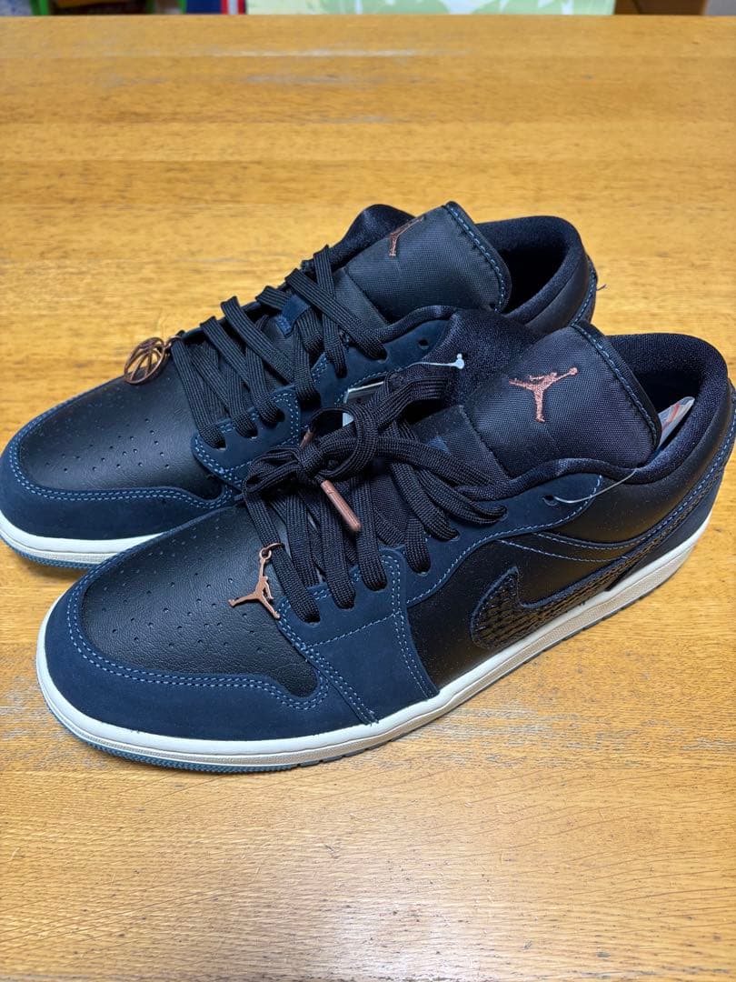 WMNS NIKE JORDAN 1 LOW 29cm ジョーダン1