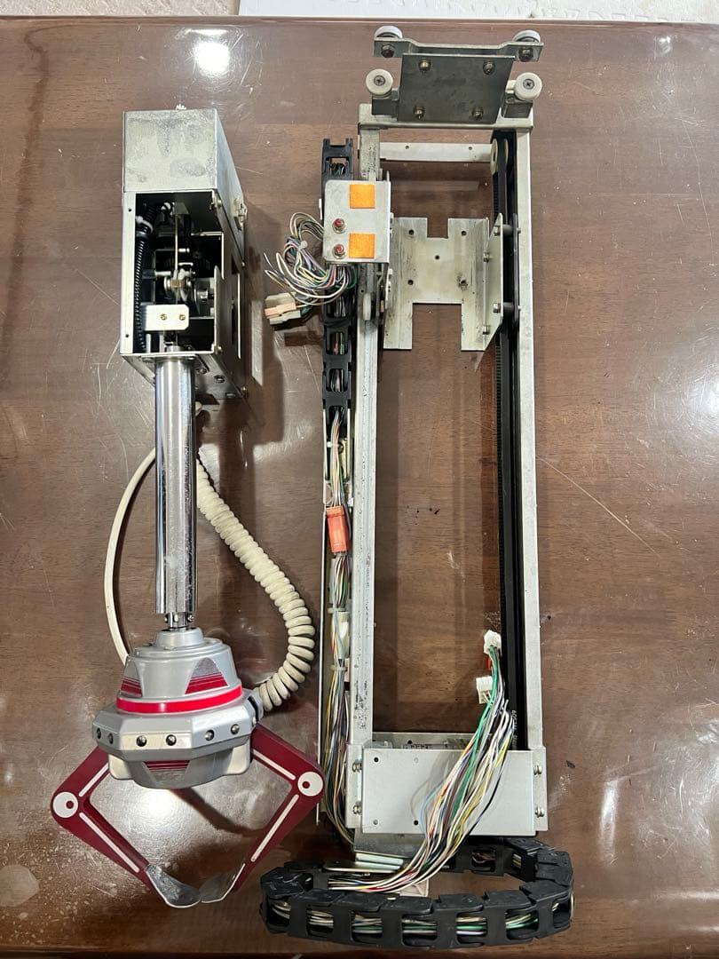 【赤色】NEW UFOキャッチャー アーム モーター 蛇腹 セガ 【正常稼働品】