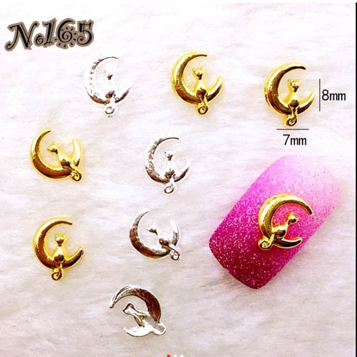 No165 ネイル ネコパーツ ムーンキャット 月