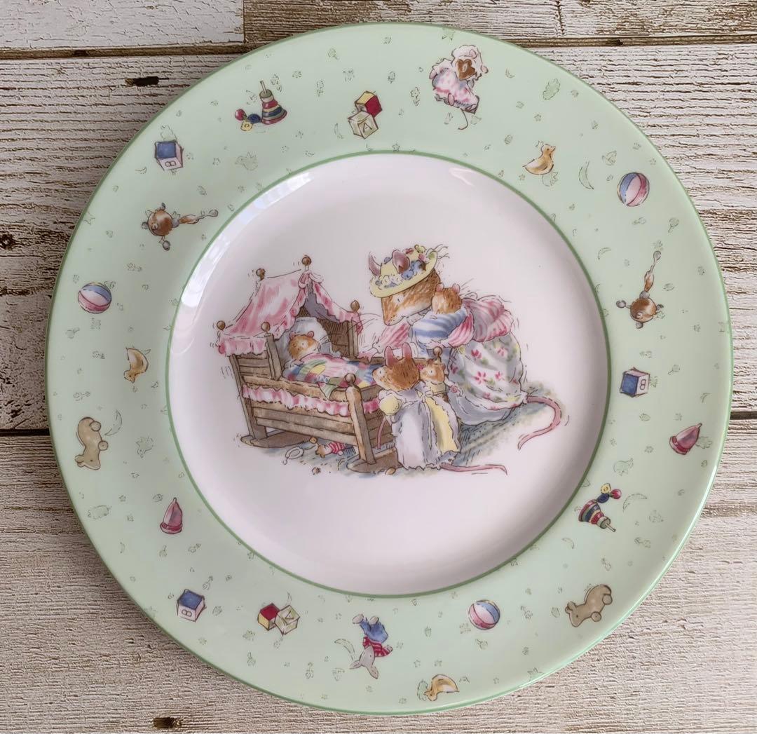 ブランブリーヘッジ 食器セット のばらの村のものがたり ロイヤル