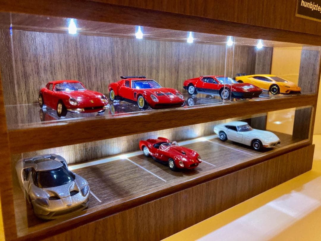 1/64展示16台可・W300ウォールナット・ディスプレーBOX /ネオジオラマ