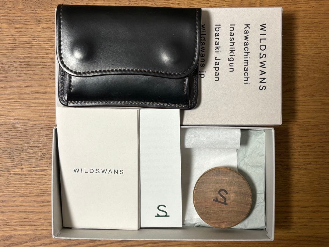 ワイルドスワンズ　WILDSWANS /TONGUE