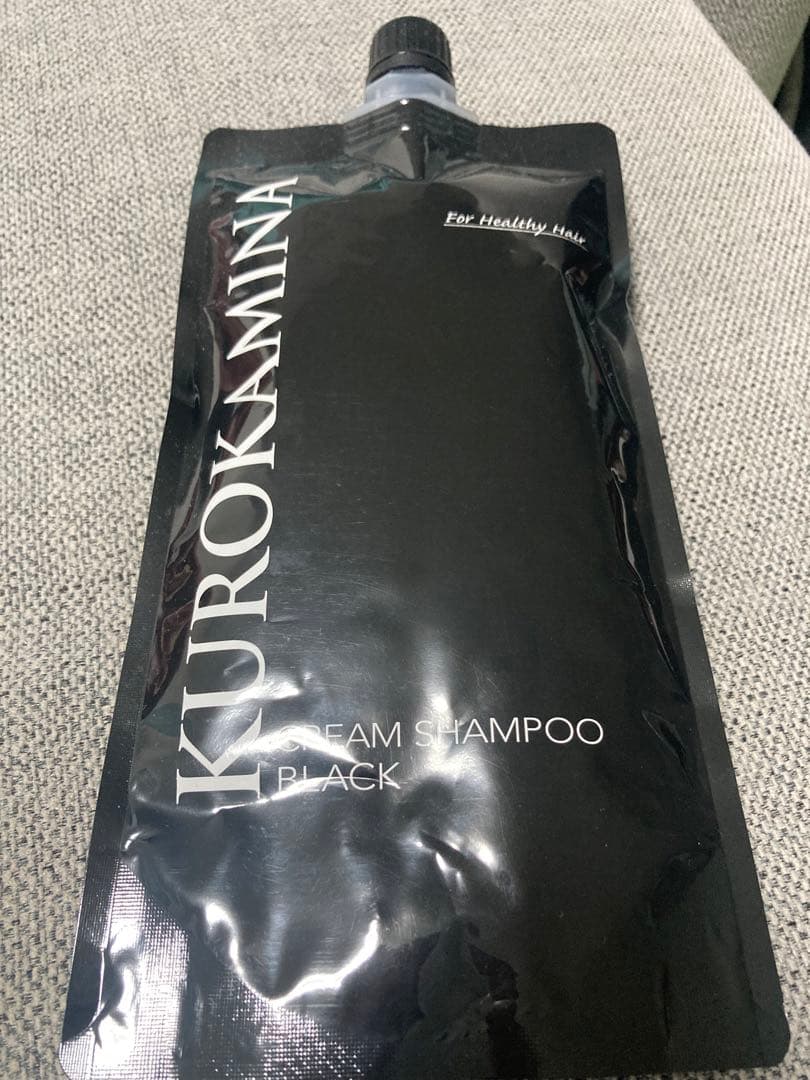新品未開封】KUROKAMINA クリームシャンプー ブラック 300g - メルカリ