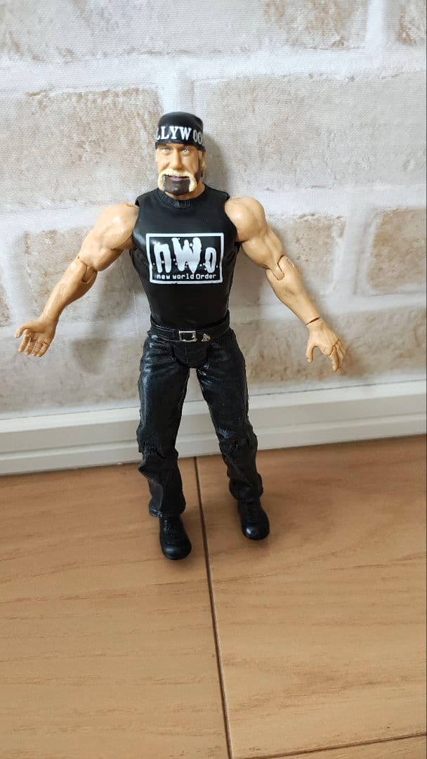 WWE ハルク・ホーガン2002年 Xbox 非売品フィギュア - メルカリ
