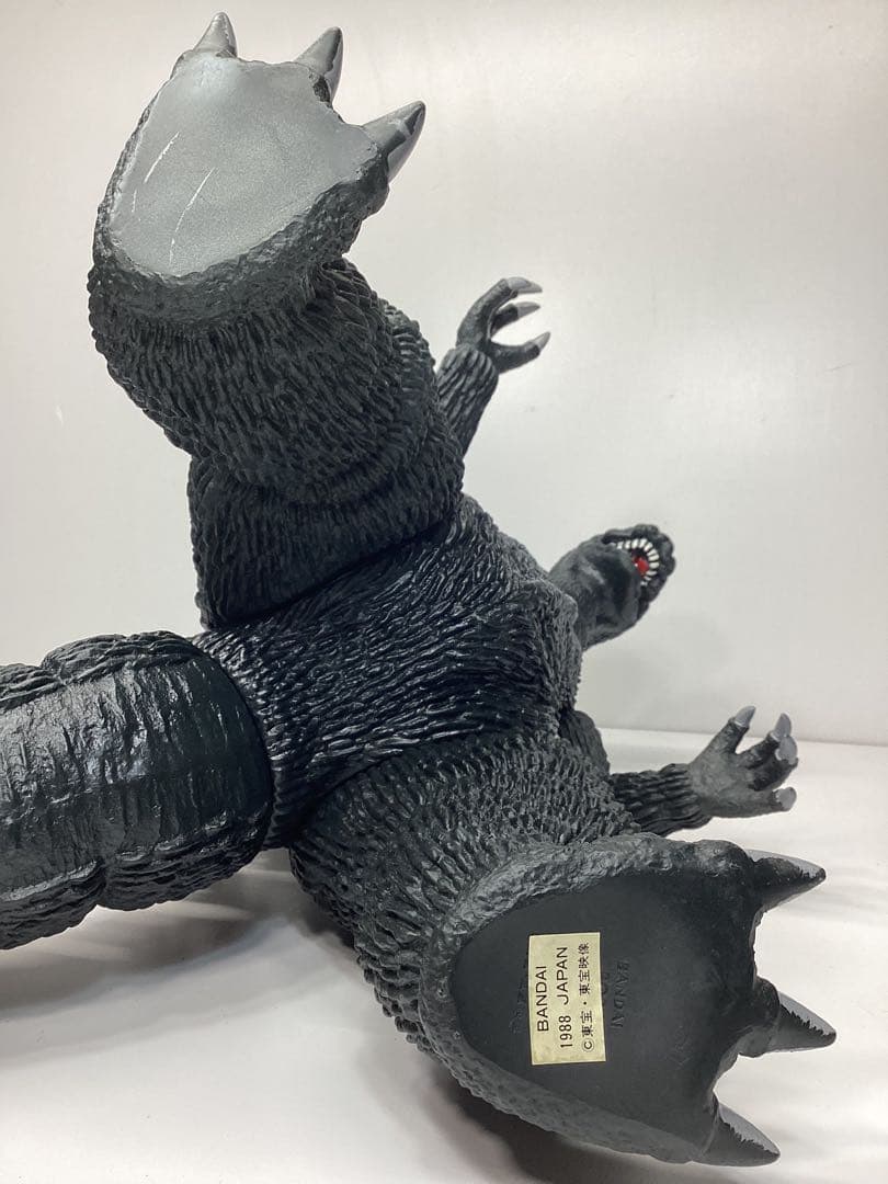 特大 ゴジラソフビ 1988 BANDAI POPY 東宝 JAPAN - メルカリ