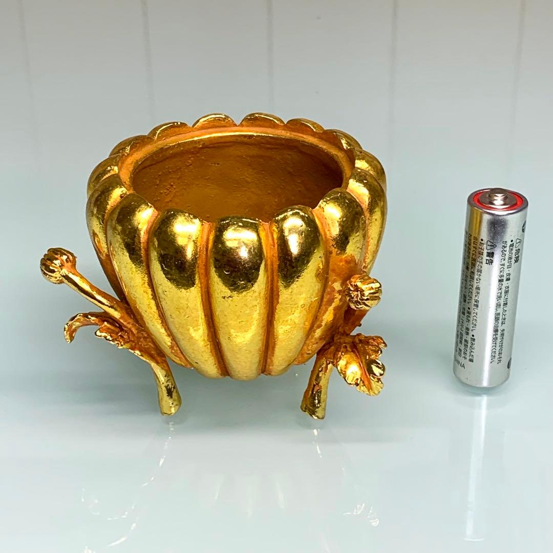 文房貝 鉢 香爐 小物入れ ジュエリーボックス凹凸金葉彫刻　置物縁起物時代物