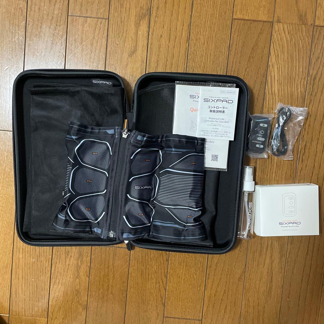 【美品】SIXPAD シックスパッド　コアベルトSサイズ　コントローラー付き