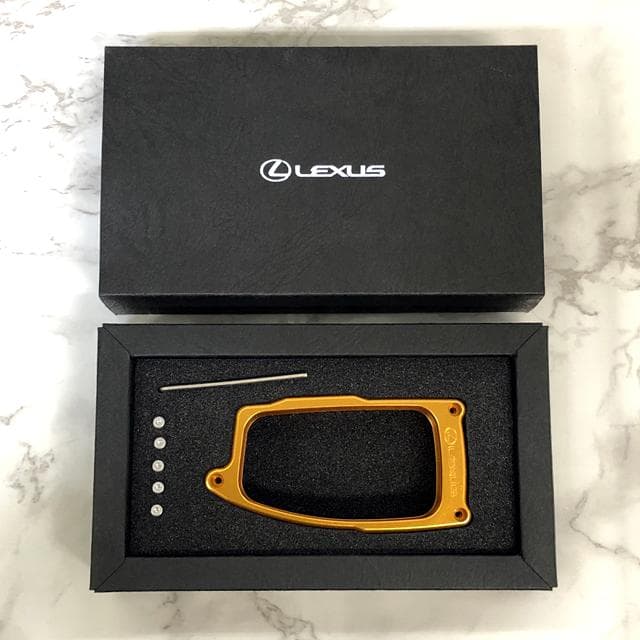 新品未使用】レクサス スマートキーバンパー LEXUS 純正 オレンジ