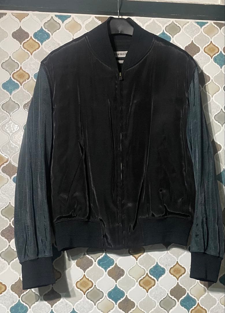 ISSEY MIYAKE MEN ボンバージャケット