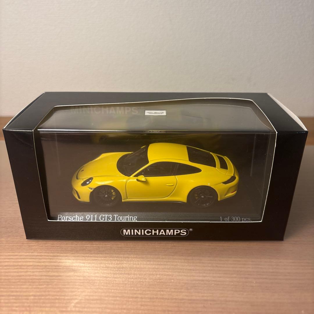 ミニチャンプス　ポルシェ 911 GT3 Touring イエロー　1/43