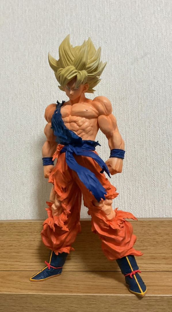 ドラゴンボール1番くじC賞超サイ人孫悟空フィギュア